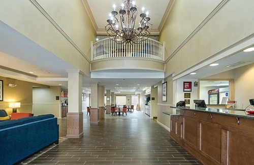 Springdale Hotel | Quality Suites
