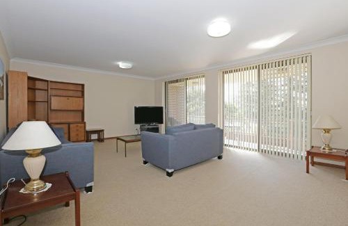 Port Macquarie Apartment | Quarterdeck 9