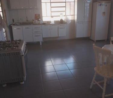 Nova Odessa House | Quarto com cama de casal