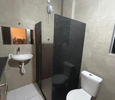Presidente Medici Apartment | Quarto duplo aconchegante perto do centro de CG-PB