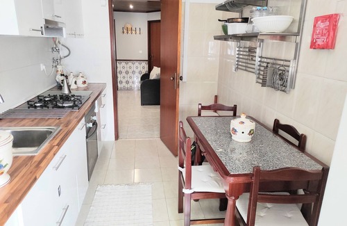 Corroios Apartment | Quarto Privado em Apartamento