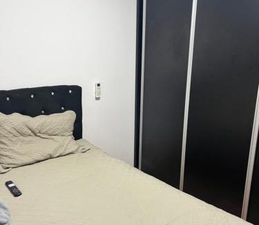 Uberaba House | Quarto vip apto compartilhado