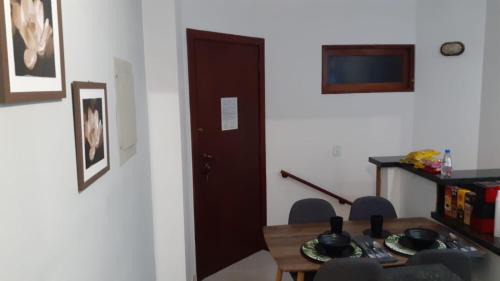 Alto do Capivari Apartment | Quatre Saisons by Casarão Concept