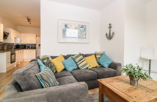 Brixham Cottage | QUAYSIDE LOOKOUT, country holiday cottage in Brixham