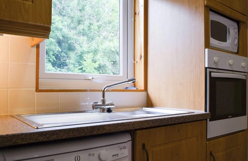 Waterhead Cottage | Quaysiders Club H - UK34764