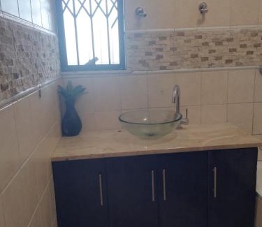 Pretoria House | Queen Guest House