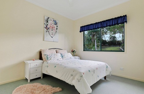 Urraween House | Queenslander on Madsen