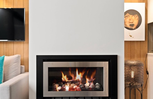 Arthur's Point Cottage | QUEENSTOWN MOUNTAIN HEAVEN - ARTHURS POINT HOLIDAY APARTMENT in Queenstown