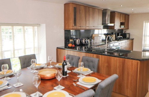 Stoney Middleton Cottage | Querc
