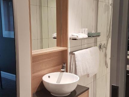 East Melbourne Apartment | Quest East Melbourne