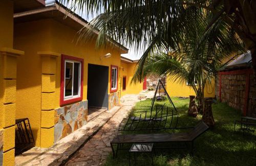 Berekuso Apartment | Quest hostel and lodge