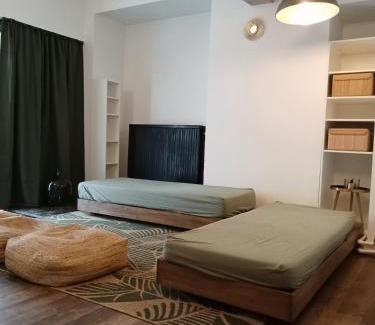Ghent Hotel | Quest house in the city