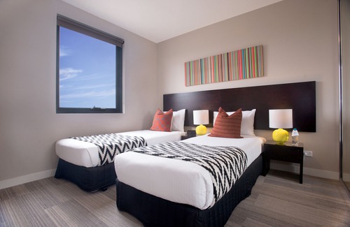 Mascot Hotel | Quest Mascot
