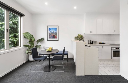 South Yarra Apartment | Quest Prahran