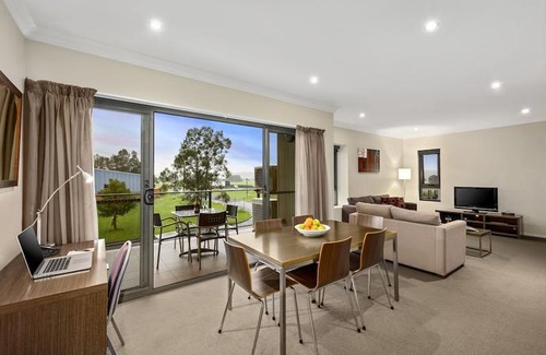 Singleton Apartment | Quest Singleton