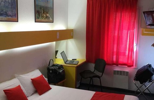 Chasseneuil-du-Poitou Hotel | Quick Palace Poitiers