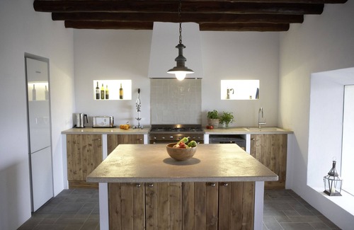 Sant Llorenc des Cardassar House | Quiet natural stone finca with fantastic views and large pool