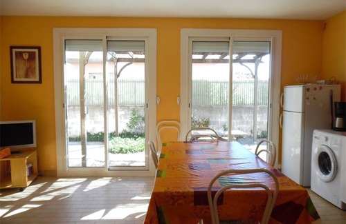 Le Grand Large Apartment | Quiet 1-bedroom apartment with terrace and parking - 400m from the beach