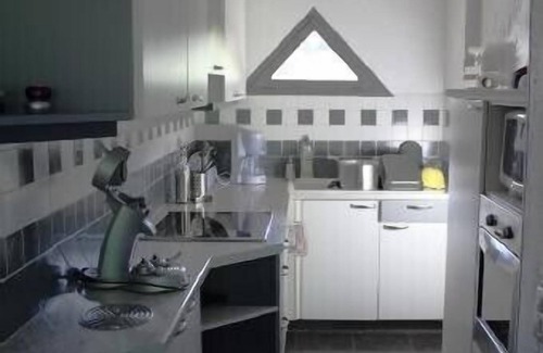 Menthon-Saint-Bernard Apartment | Quiet and lovely appartment one step far from mountains and from Annecy's lake