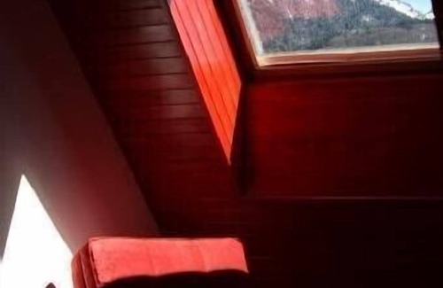 Menthon-Saint-Bernard Apartment | Quiet and lovely appartment one step far from mountains and from Annecy's lake