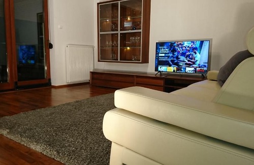 Pradnik Czerwony Apartment | Quiet and spacious apartment with garage option