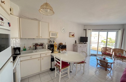 Les Sables d'Olonne Apartment | Quiet apartment with pool in Chaume