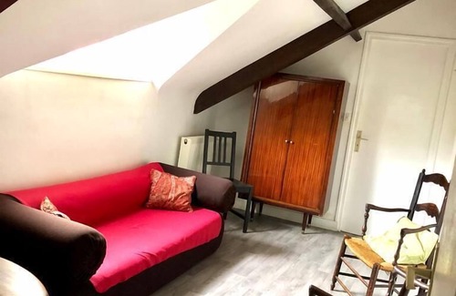 Maintenon Apartment | Quiet apartment & greenery /near station and downtown Maintenon