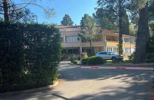 Portoroz Apartment | Quiet apartment in the center of Portorož, just a 2-minute walk from the beach.