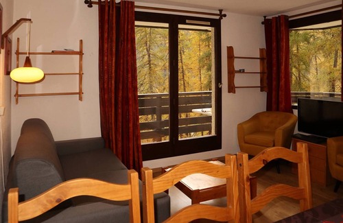Les Orres Apartment | Quiet apartment, near slopes and center, for 6 people