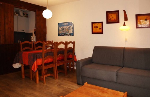 Les Orres Apartment | Quiet apartment, near slopes and center, for 6 people