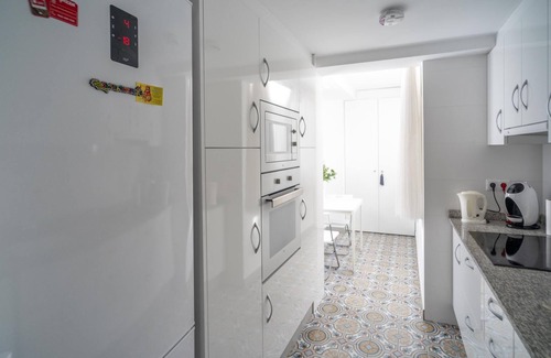 La Seu Apartment | Quiet Apartment Pl. Cisneros 2 -5 pax, in Ciutat Vella, in downtown Valencia