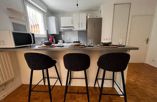 Le Bourget Apartment | Quiet apartment with garden and parking. 15mn from Paris