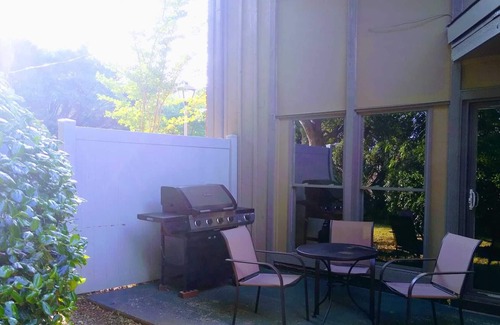 Huntsville House | Quiet Comfort (closest to Redstone Arsenal)