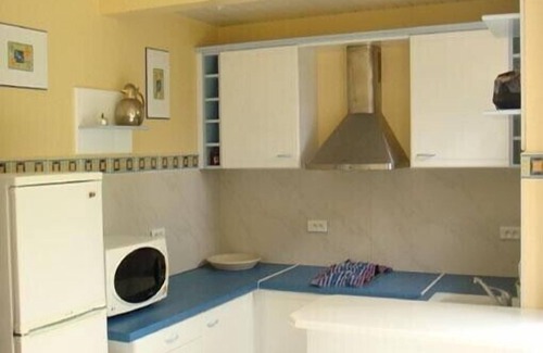 Malendure Cottage | Quiet cottage in beautiful location on the edge of rainforest,