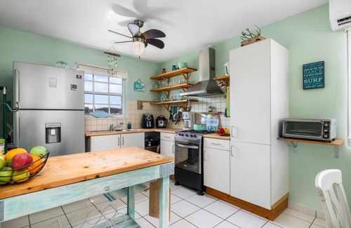 Alto Vista House | Quiet, Cozy & Central 2BR1BA w/Private Pool & BBQ