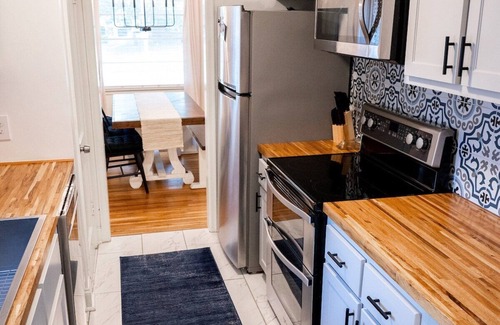 Memphis House | Quiet East Memphis Home