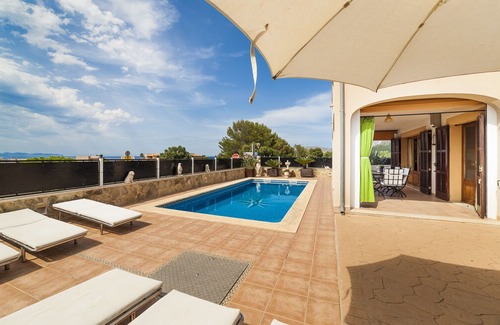 Urbanizacion Mont Ferrutx Villa | Quiet villa with pool and sea views