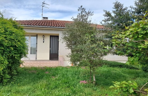 Saint-Etienne-de-Fougeres House | Quiet, 70s-style house with large garden in the heart of the Lot et Garonne region