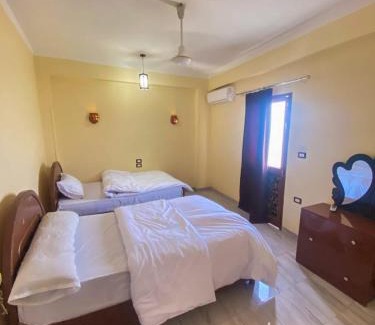 Luxor House | Quiet Gate Guest House
