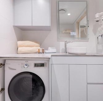 Paddington Apartment | Quiet Ground Floor Studio in Paddington
