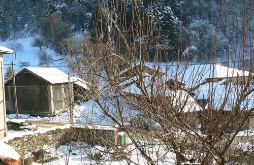 Moretel-de-Mailles House | Quiet hamlet house for nature lovers, hiking, skiing, cycling