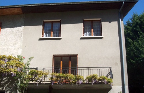 Moretel-de-Mailles House | Quiet hamlet house for nature lovers, hiking, skiing, cycling