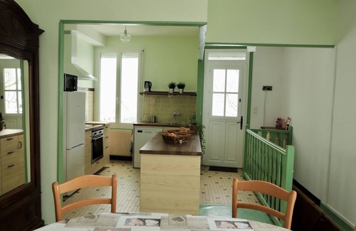 Murat-le-Quaire House | Quiet house near La Bourboule and Le Mont Dore, ideal for hiking, sightseeing or relaxing.