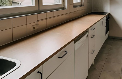 Frohnhausen Apartment | Quiet living between Essen and Mülheim! BÖ1