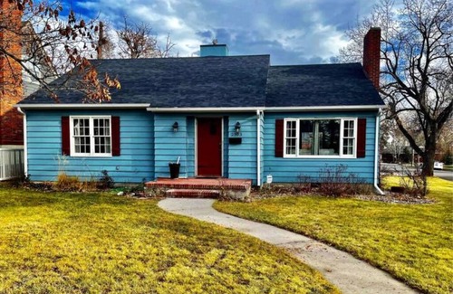 Billings House | Quiet & Minutes to Both Hospitals, Airport, Downtown, & Colleges