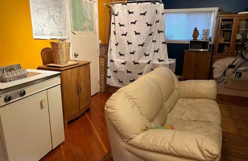 Westholme Other | quiet mountainside farm close to crofton chemainus duncan