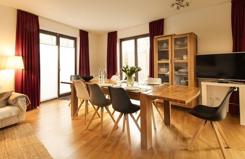 Bergisch Gladbach House | Quiet Nature Near Cologne 1