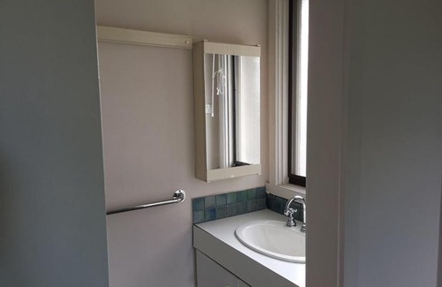 Boronia House | Quiet place in Knox close to the shopping centre
