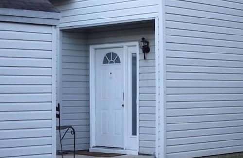 Virginia Beach House | Quiet, Private Room near NAS Oceana, Beach & Waterpark