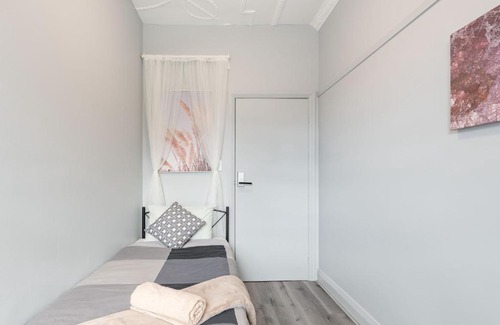Kingsford House | Quiet Private Room in Kingsford near UNSW, Randwick5
